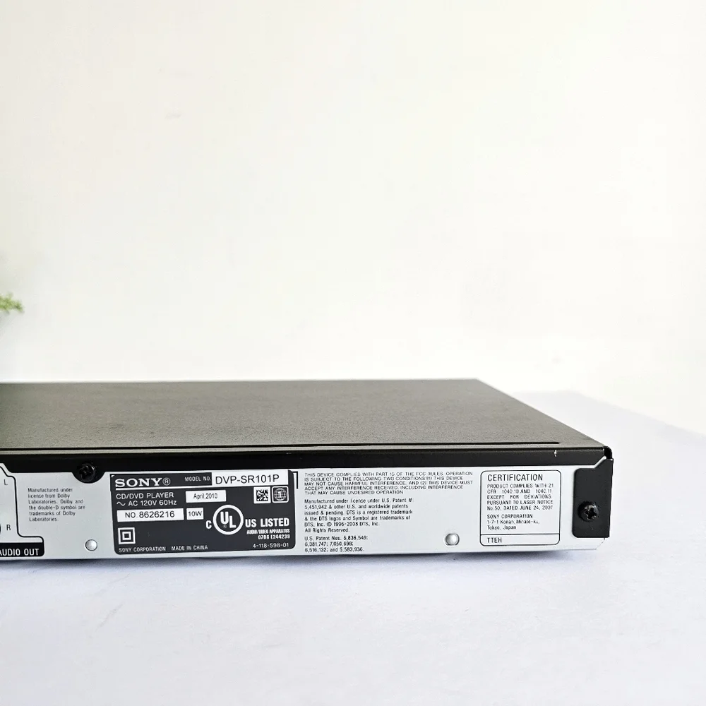 Sony Black CD/ DVD Player DVP-SR101P